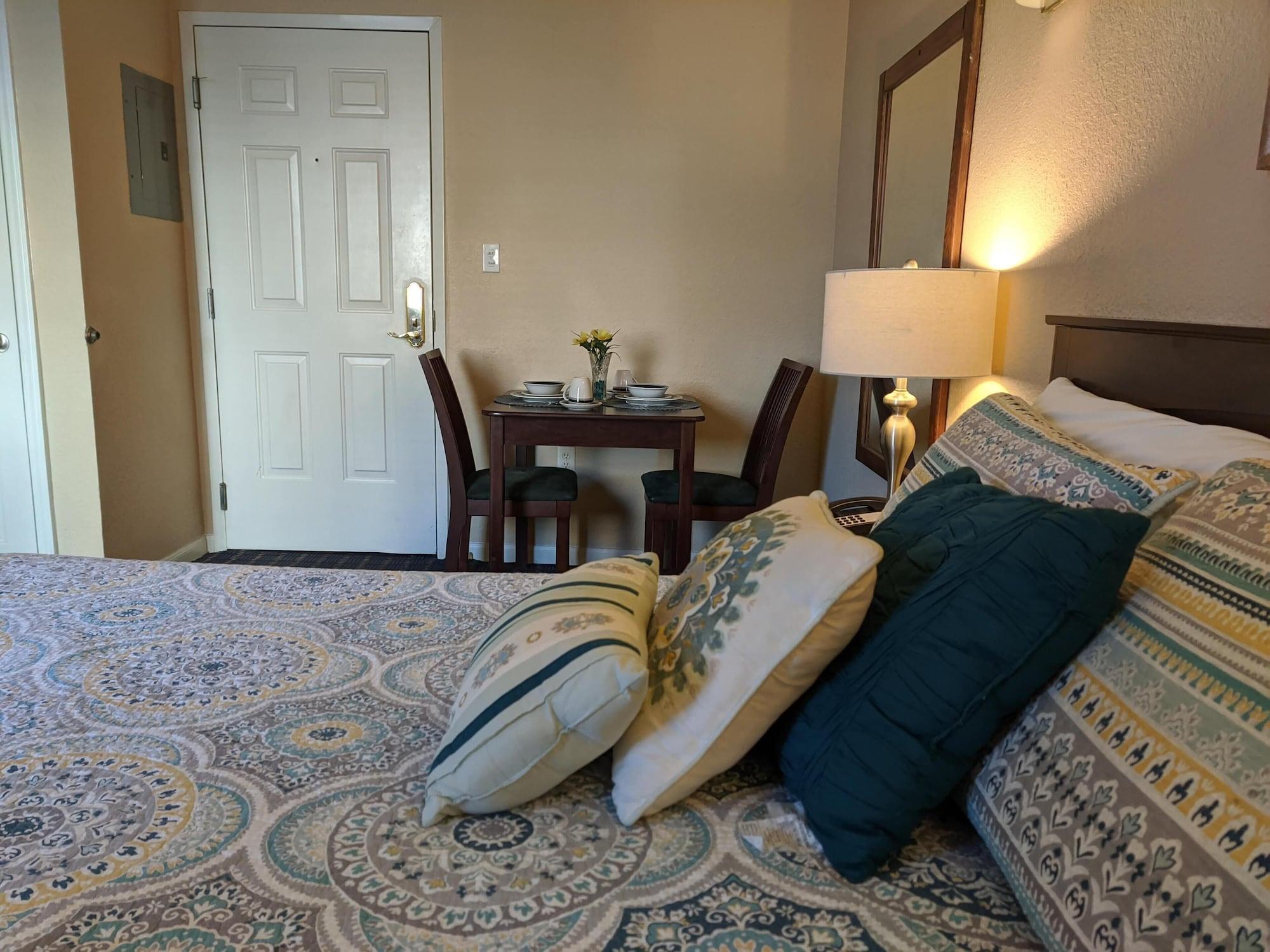 Athens Hotel & Suites Houston Buitenkant foto