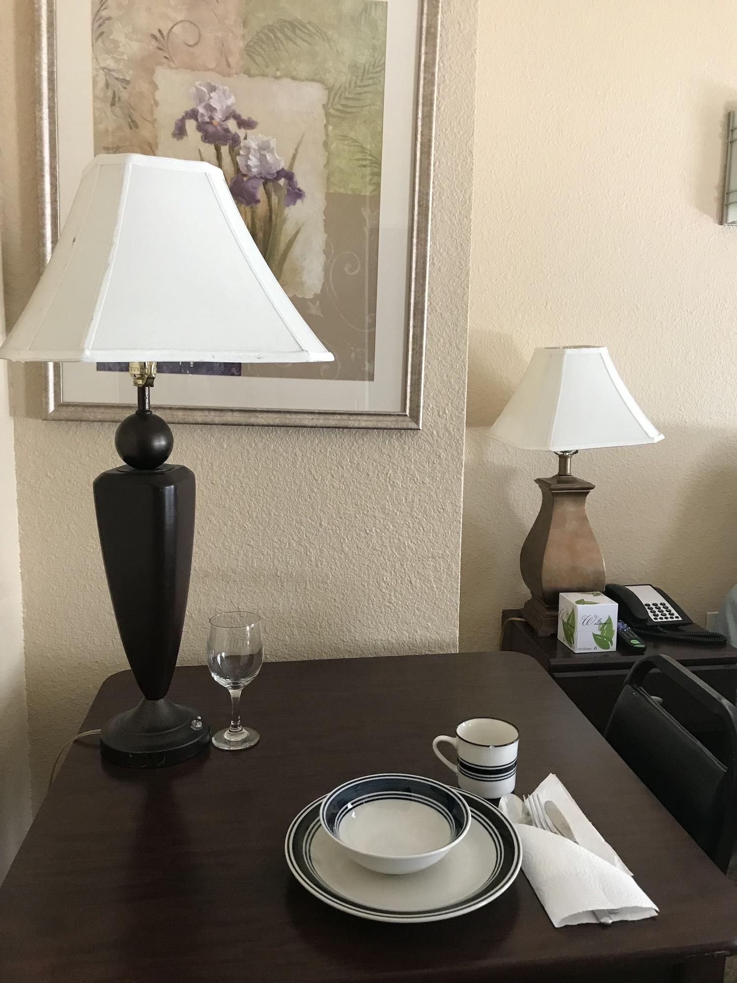 Athens Hotel & Suites Houston Buitenkant foto